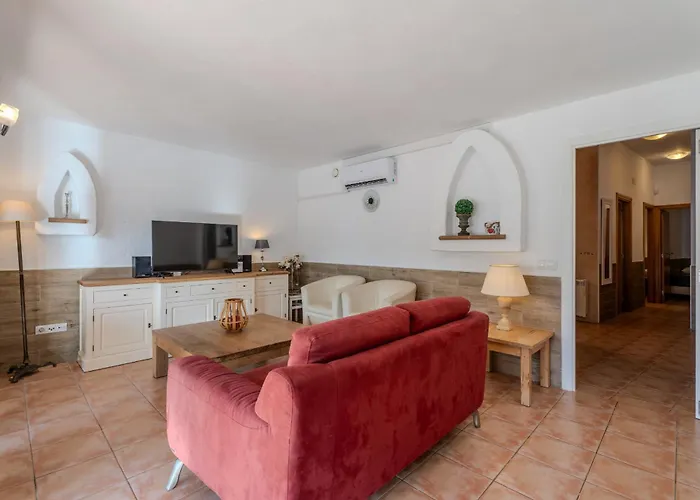 Club Villamar - Nirwana Villa *